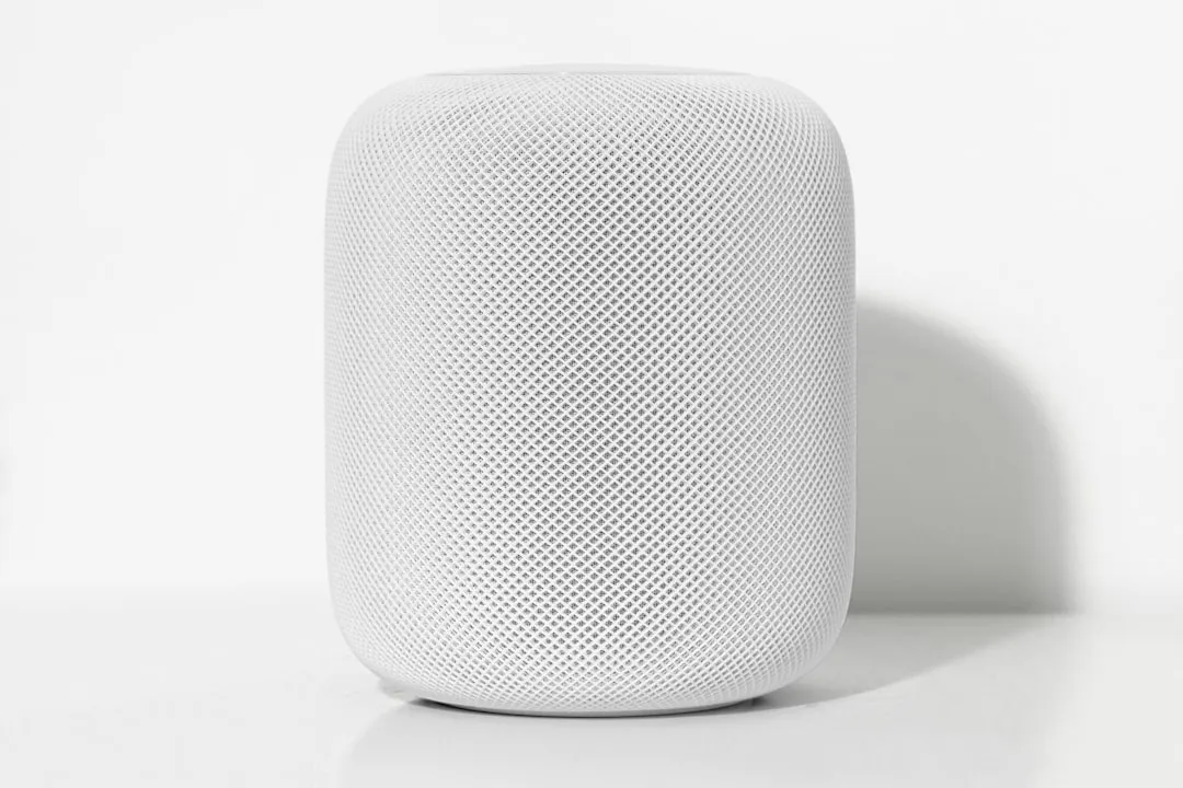 HomePod mini 2 rumors: hardware ready, Siri holding it back