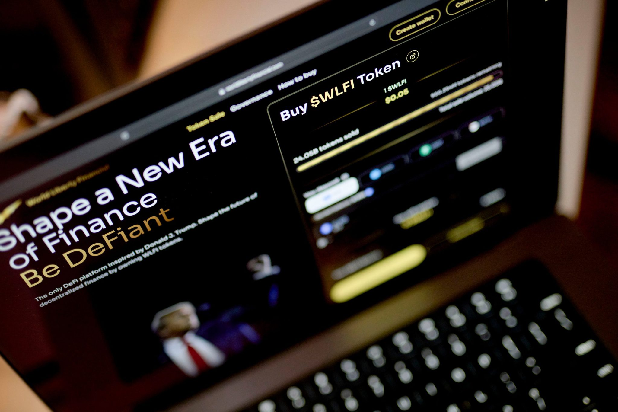 World Liberty Financial Tokens Drop to Record Low Amid Insider Lending Concerns