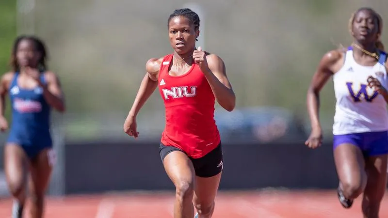 Huskies Conclude Action at Illini Deca