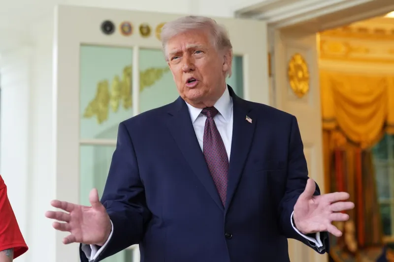 Trump posts image of himself with Jesus, continues war of words with Pope