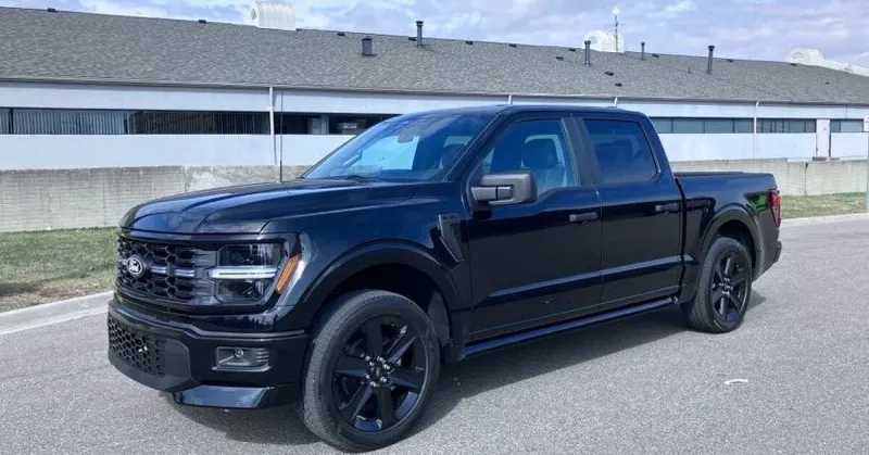 2025 Ford F-150 Lobo Quick Spin Review: The Street Truck Livin’ Large