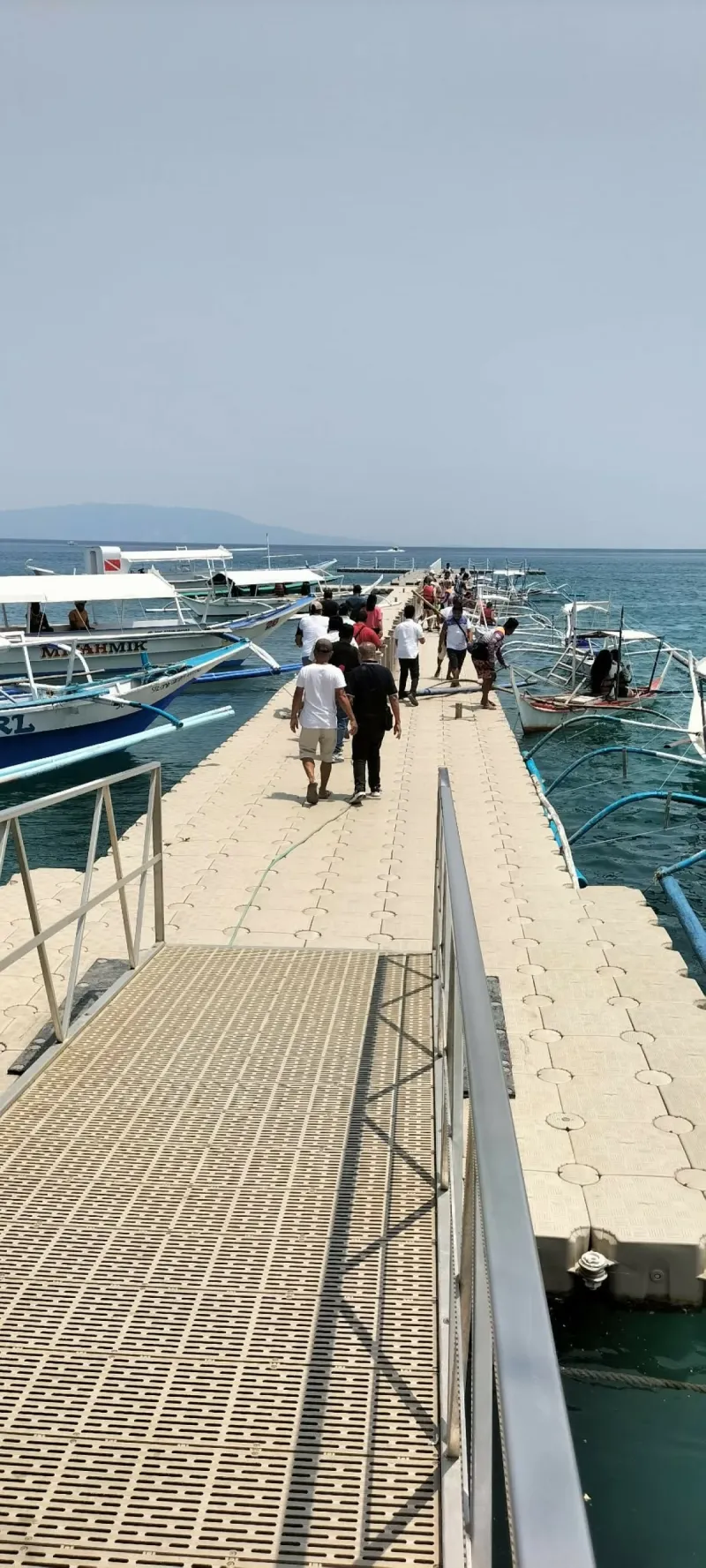Puerto Galera readies floating docks for cruise ships