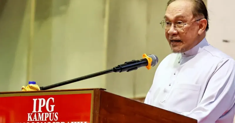 Where's the Proof My Ex-Officers Stole Funds, Says Anwar