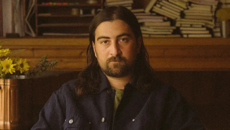 Noah Kahan Surprise Drops ‘The Great Divide’ Extended Version ‘The Last of the Bugs’