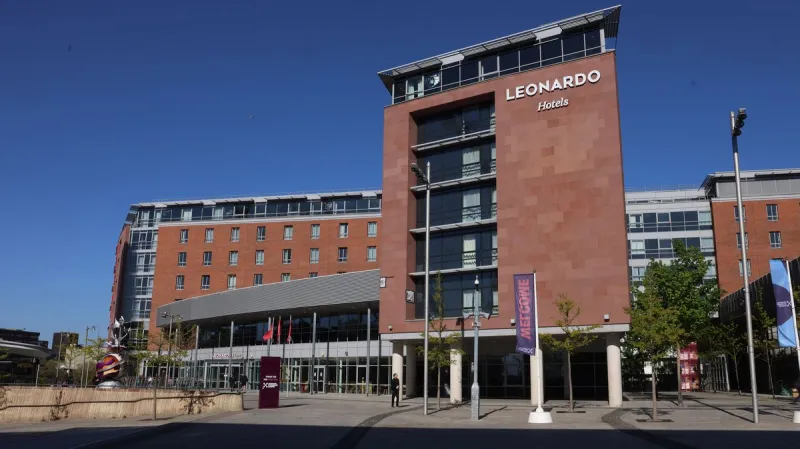 Disgruntled ex-hotel employee brought a bomb to work, claiming it was a joke