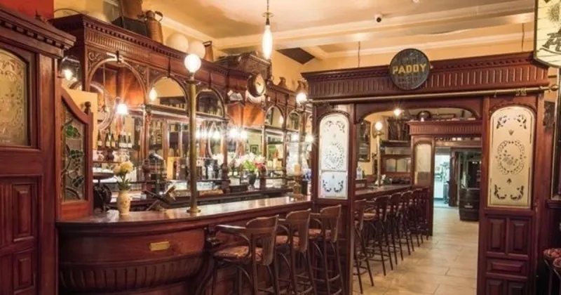 Contents from Reidy's Wine Vault, Cork, and Kilkenny's Black Cat for auction