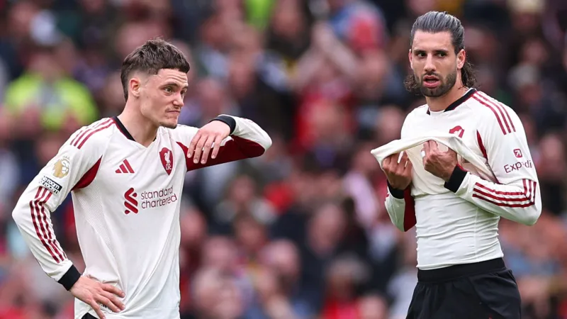 Liverpool: Jamie Carragher is worried for where Arne Slot's side are heading