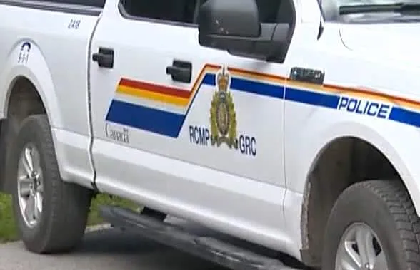 Driver killed, another person injured in 2-vehicle crash east of Calgary