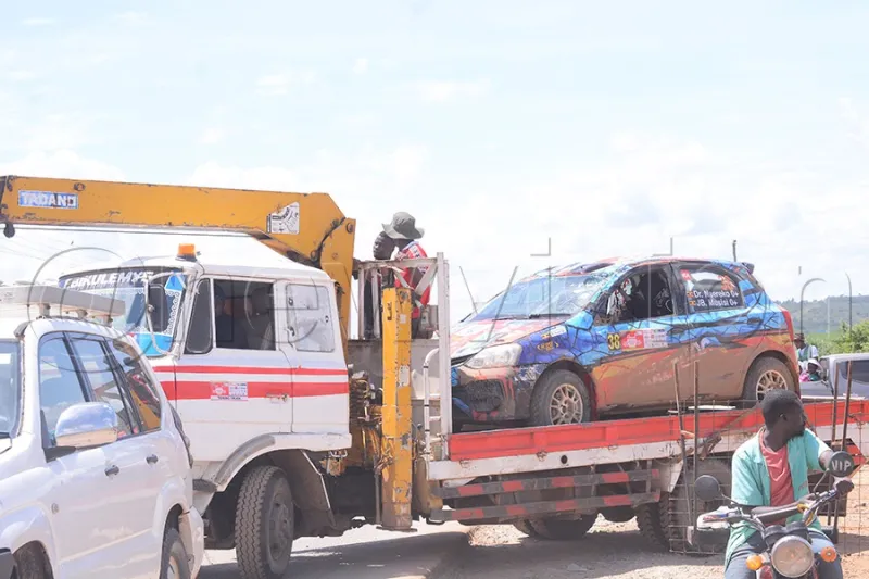Mechanical failures force nine drivers out of Pearl